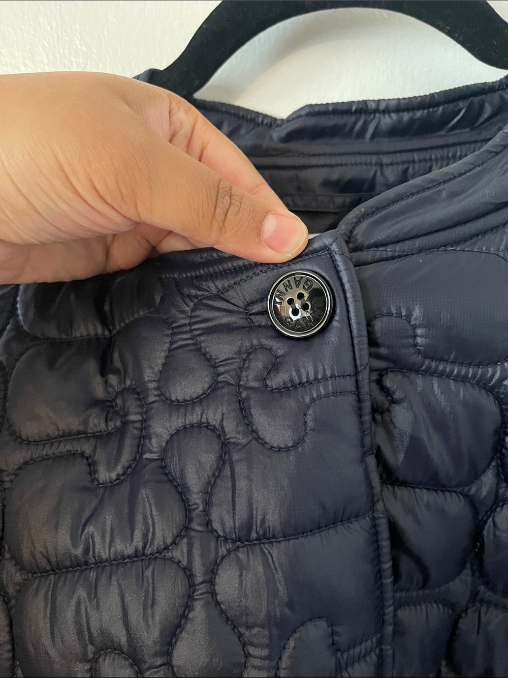 Ganni Quilted Cropped Puffer Jacket - Navy - Picture 10 of 16